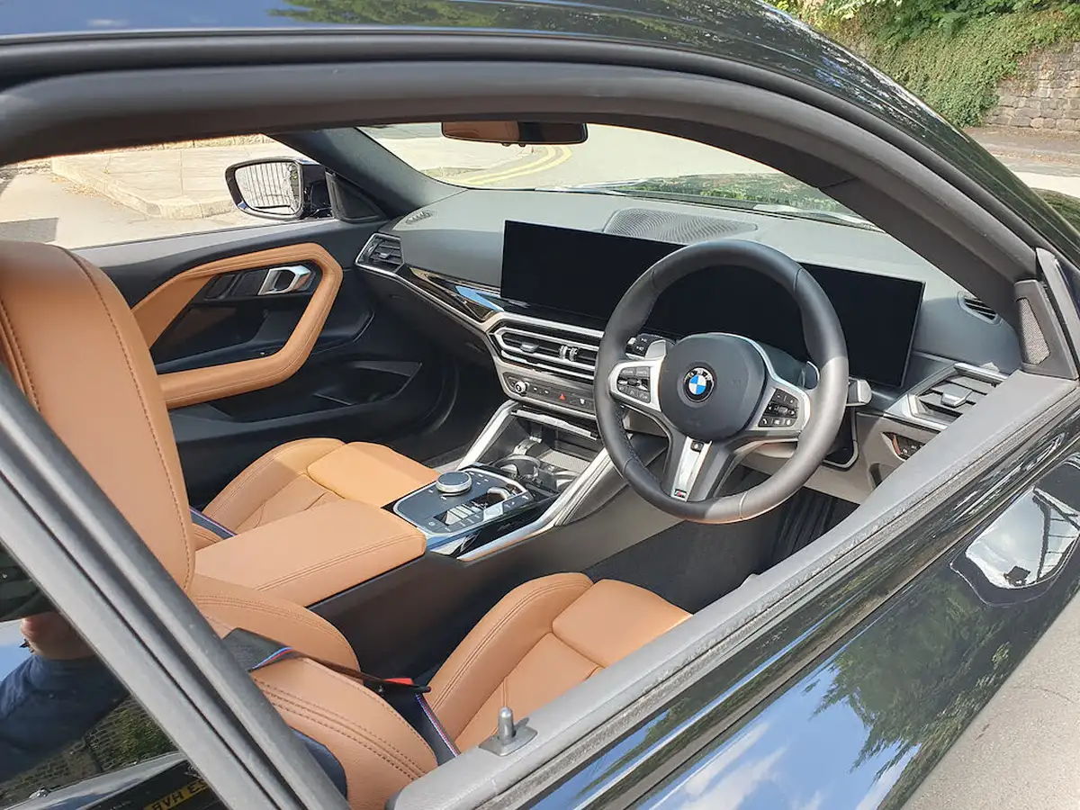 2024-bmw-2-series-30-m240i-big-16