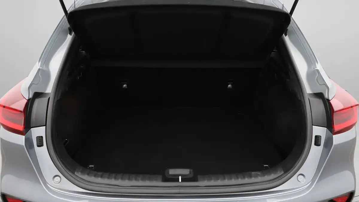 2022-kia-xceed-10-t-gdi-2-big-17