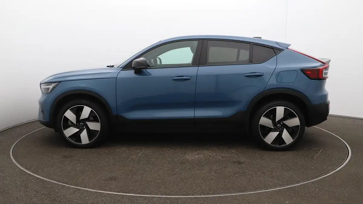2022-volvo-c40-e-recharge-ultimate-228bhp-big-67