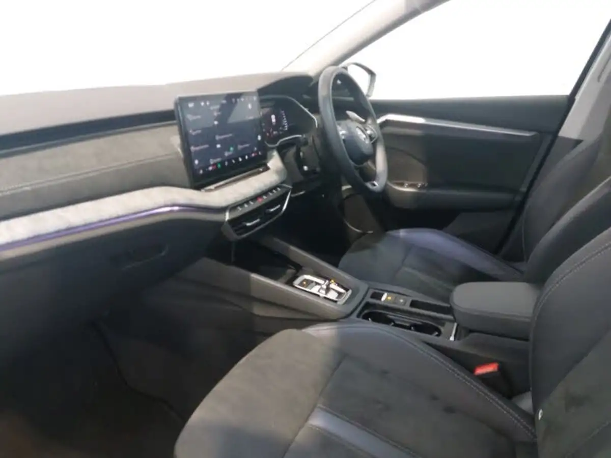 2024-skoda-octavia-20tdi-se-l-150ps-estate-dsg-big-4