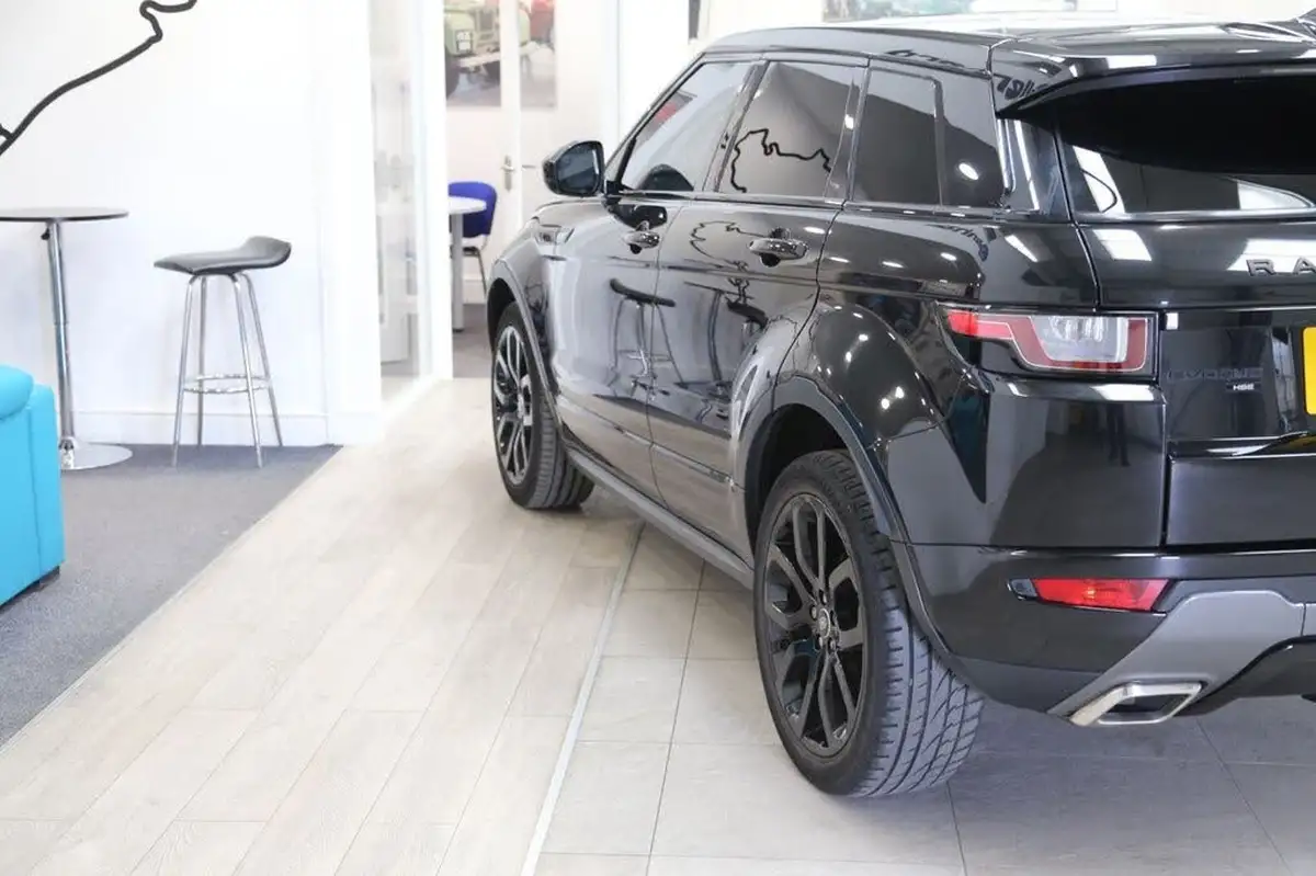 2018-land-rover-range-rover-evoque-20td4-hse-dynamic-ss-hatchback-5d-auto-big-45
