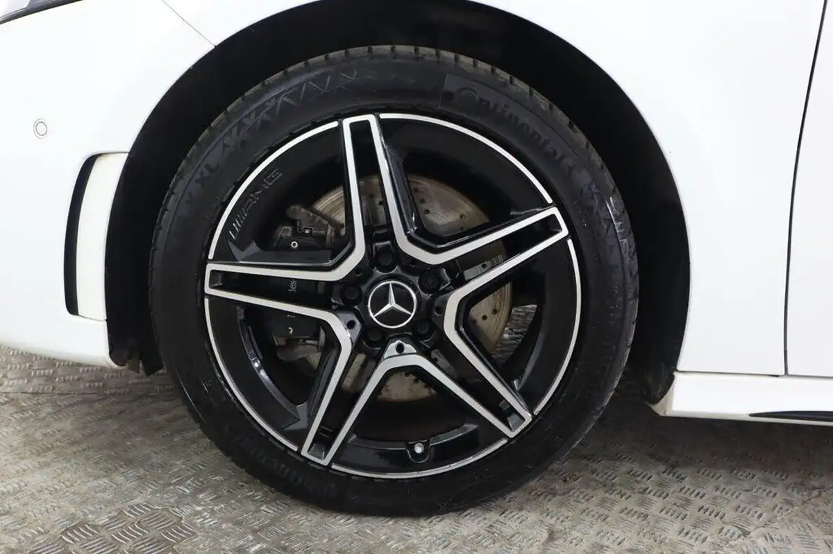 2022-mercedes-benz-a-class-20-a250-amg-line-executive-edition-saloon-4d-big-30