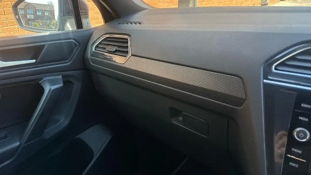 2021-volkswagen-tiguan-allspace-20-tsi-r-line-190ps-big-65