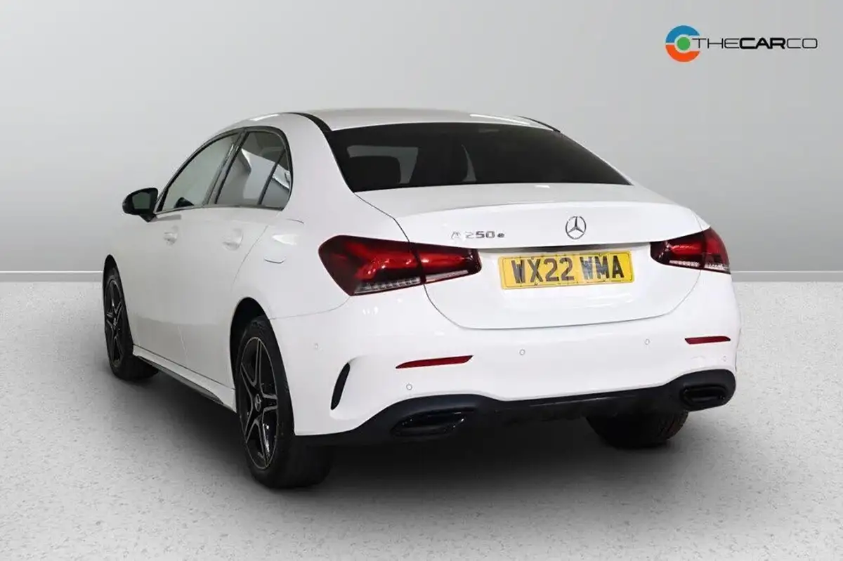 2022-mercedes-benz-a-class-20-a250-amg-line-executive-edition-saloon-4d-big-6