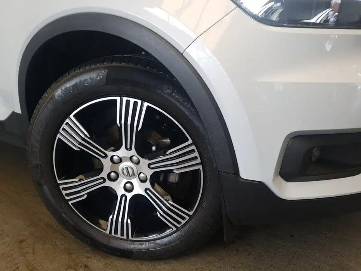 2020-volvo-xc40-15-t3-inscription-big-8
