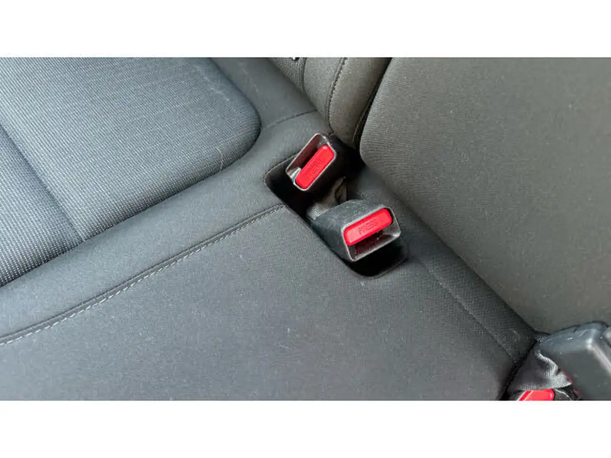 2021-hyundai-kona-10-t-gdi-se-connect-big-16