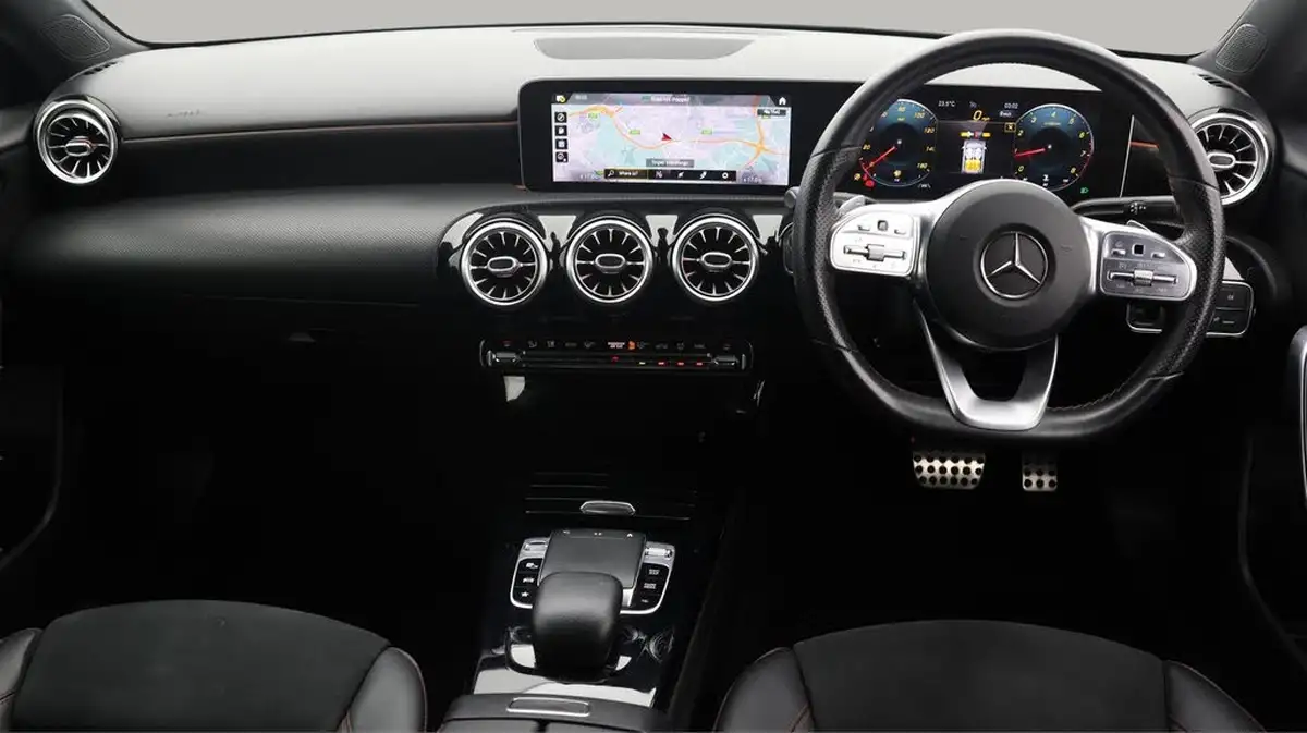 2019-mercedes-benz-a-class-13-a180-amg-line-premium-hatchback-5d-7g-dct-big-13