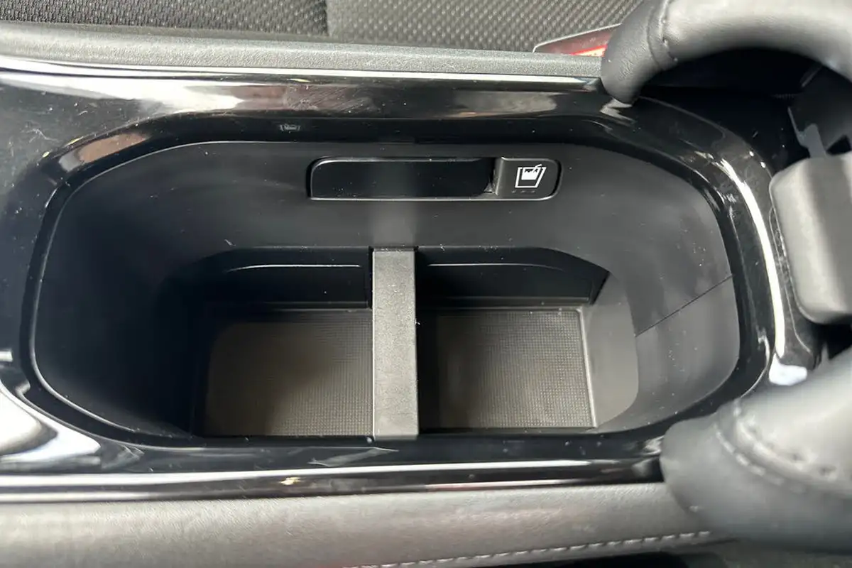 2018-honda-hr-v-16-i-dtec-se-navi-big-19