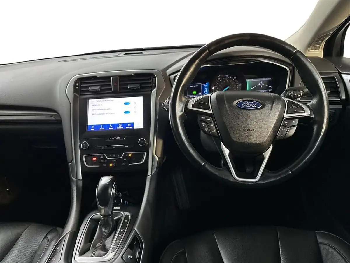 2020-ford-mondeo-20-tivct-titanium-edition-saloon-4d-big-15