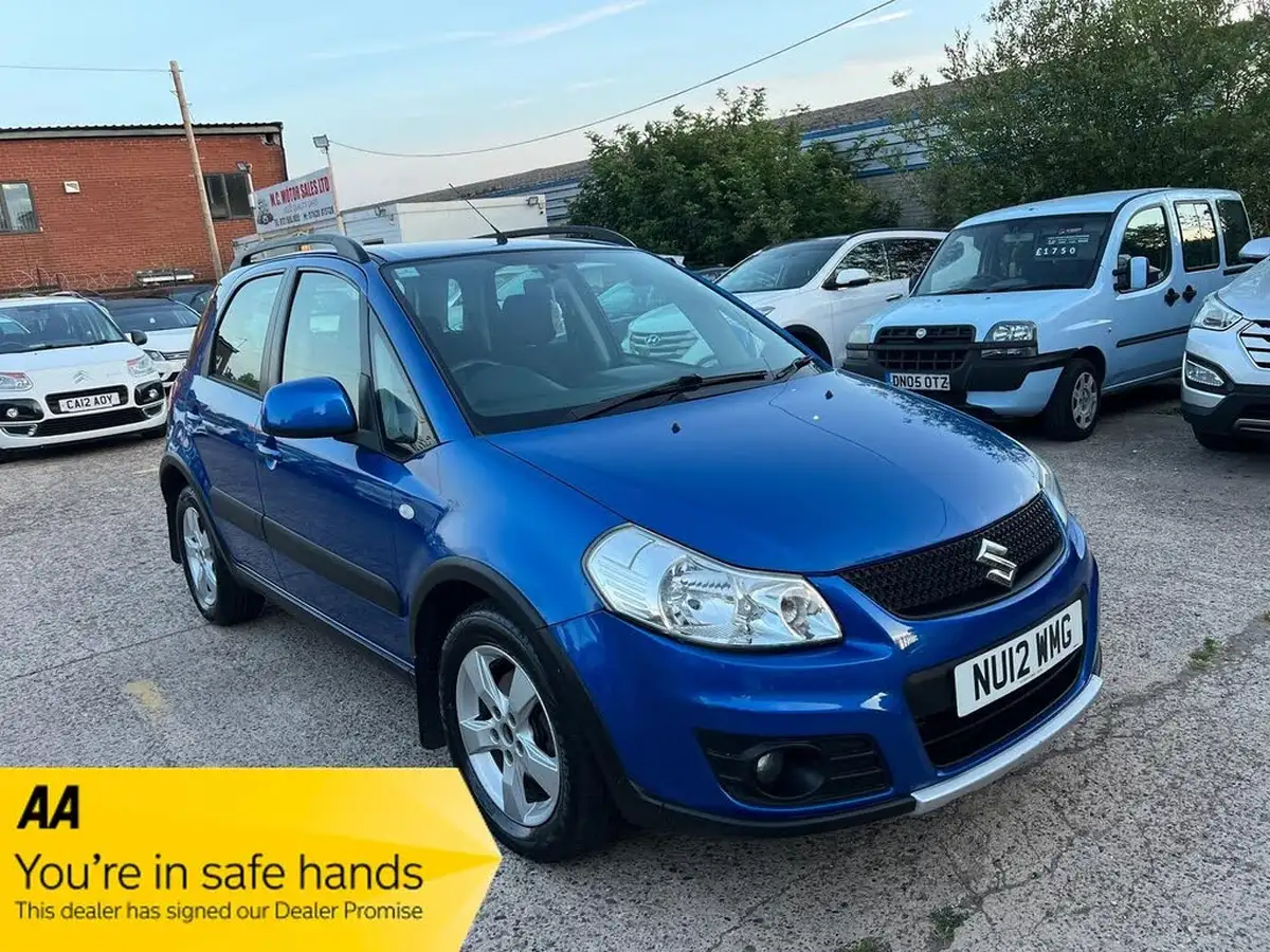 2011-suzuki-sx4-16-sz4-hatchback-5d-auto-big-0