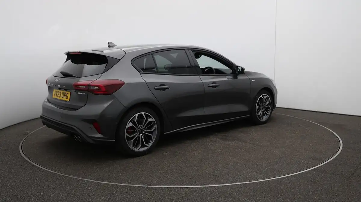 2023-ford-focus-10t-st-line-x-125ps-hybrid-mhev-hatchback-powershift-big-53