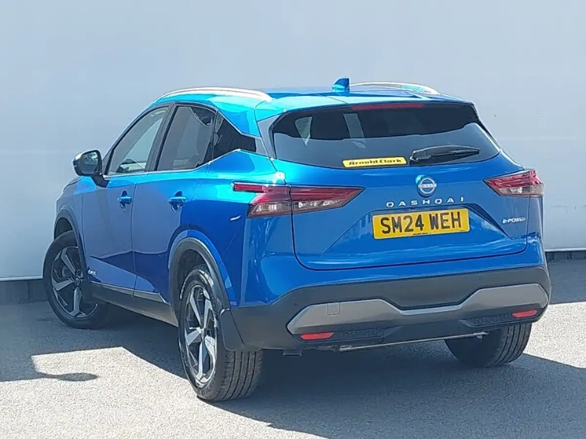 2024-nissan-qashqai-15-n-connecta-big-1