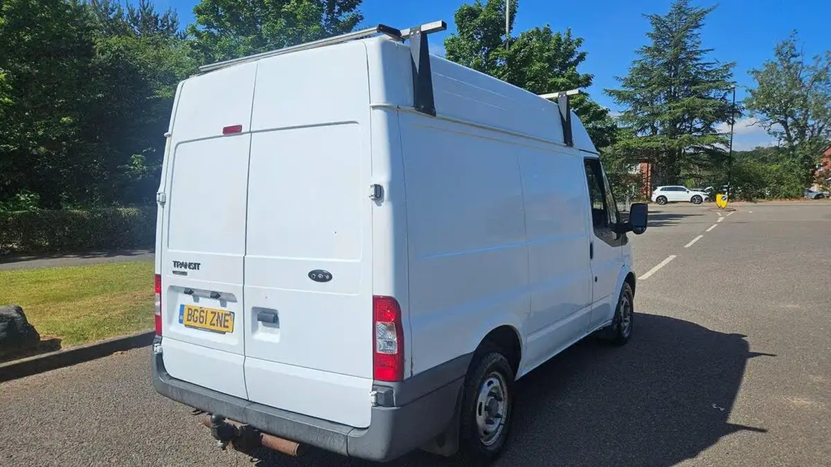 2011-ford-transit-22td-280-swb-140pseu5-med-roof-van-big-7