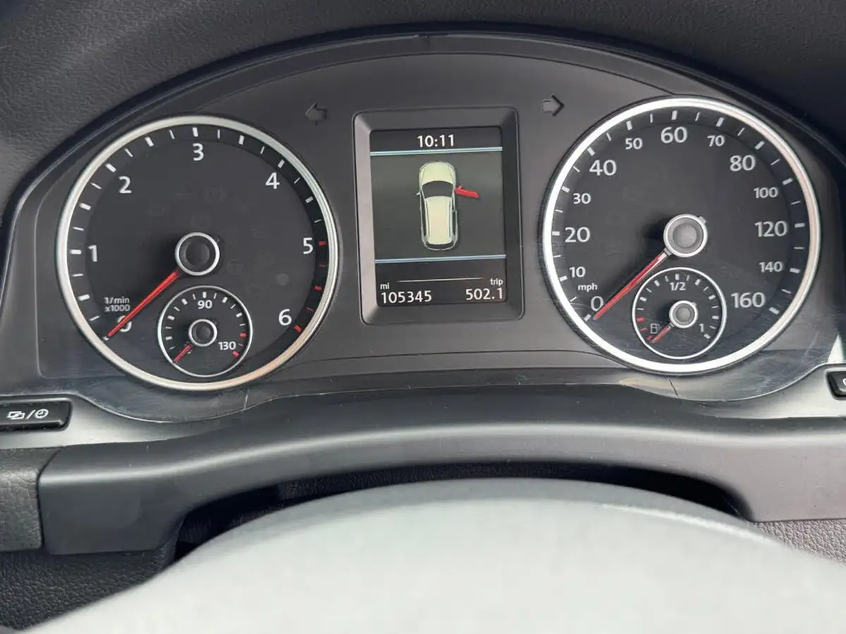 2013-volkswagen-tiguan-20tdi-match-140ps-4wd-dsg-big-48