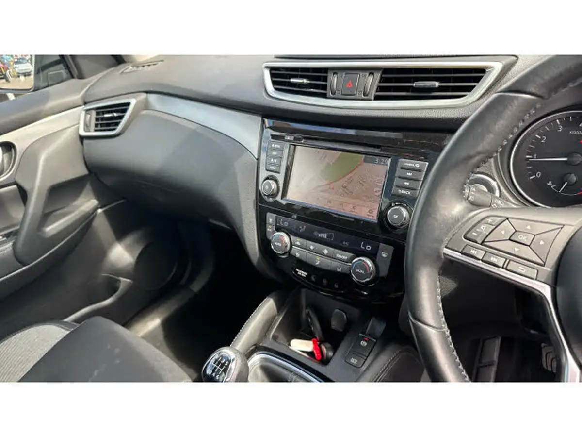 2019-nissan-qashqai-13-dig-t-n-connecta-140ps-big-13