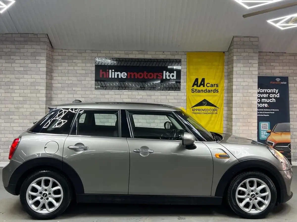 2017-mini-cooper-15-cooper-ss-hatchback-5d-big-6