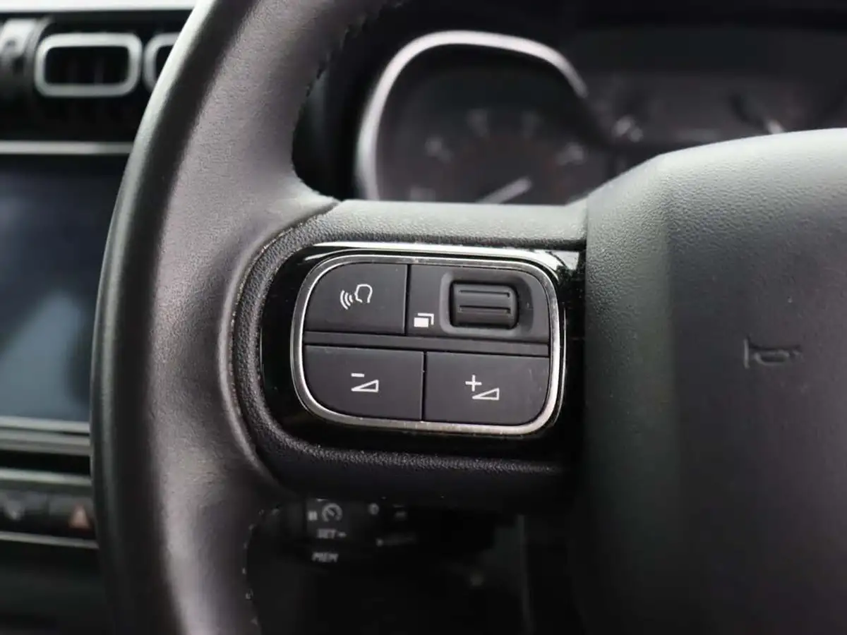 2022-citroen-c3-aircross-12-puretech-shine-plus-110ps-big-31