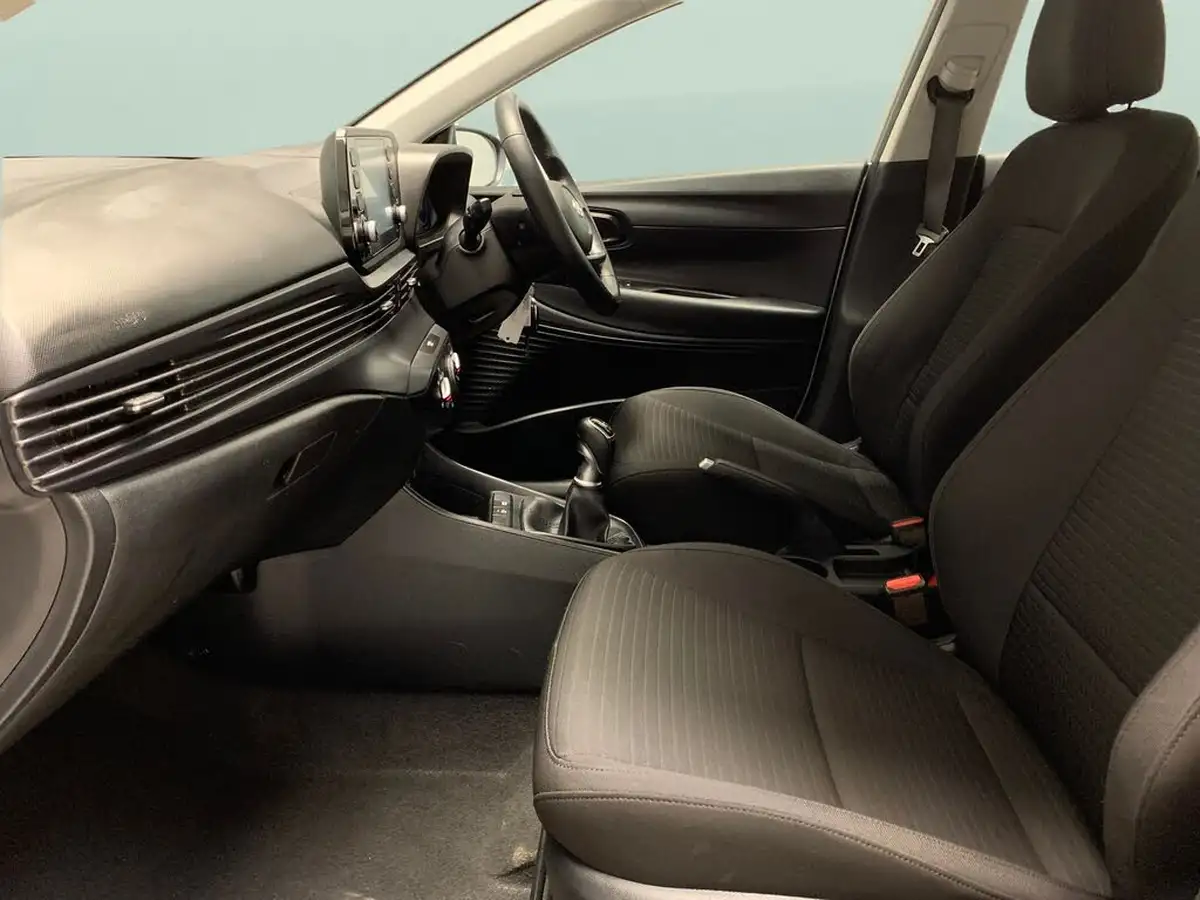 2021-hyundai-i20-10-t-gdi-se-connect-eclutch-imt-big-3
