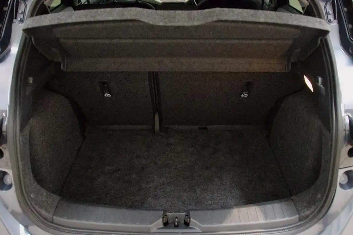 2017-nissan-micra-09-ig-t-tekna-big-28