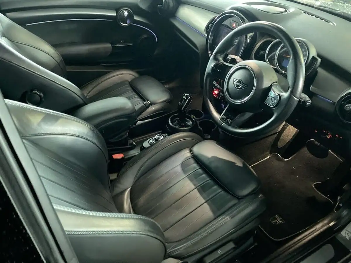 2021-mini-cooper-20-cooper-s-exclusive-hatchback-3d-auto-big-14