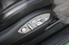 2018-porsche-macan-small-30
