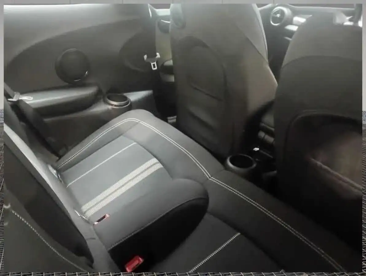 2021-mini-cooper-20-cooper-s-classic-hatchback-3d-auto-big-4