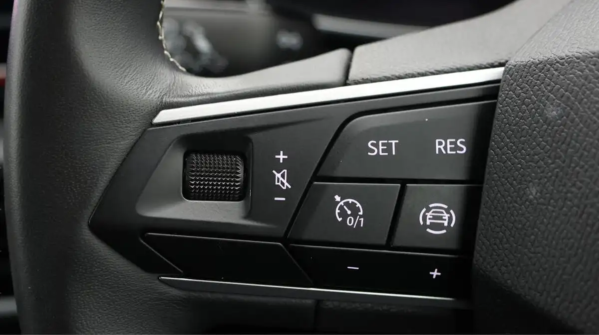 2021-seat-leon-15-tsi-evo-se-dynamic-hatchback-big-21