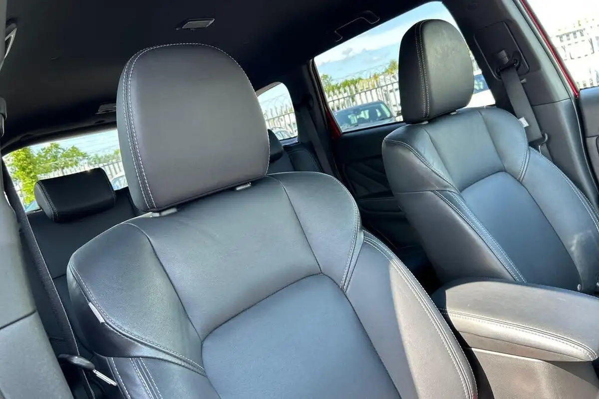 2019-mitsubishi-outlander-24-4h-phev-big-23