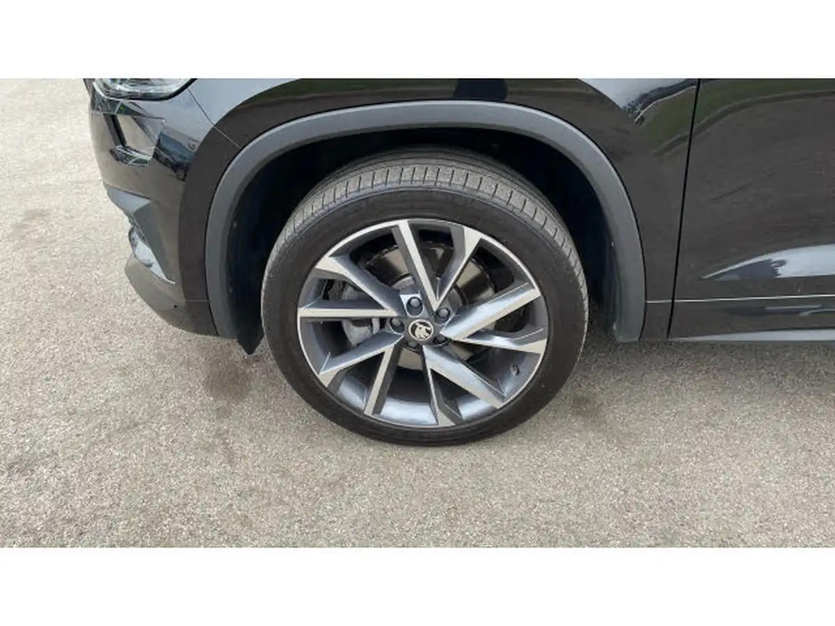 2023-skoda-kodiaq-20-tsi-sportline-big-52