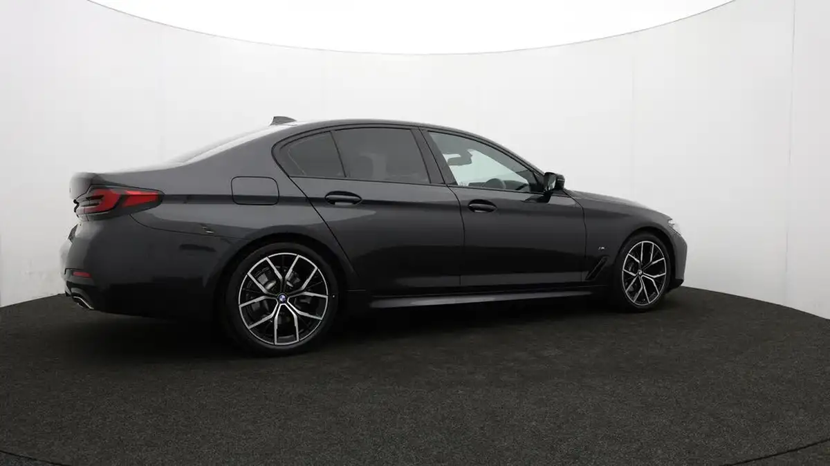 2020-bmw-5-series-20td-520d-m-sport-187bhp-mht-saloon-4d-big-38