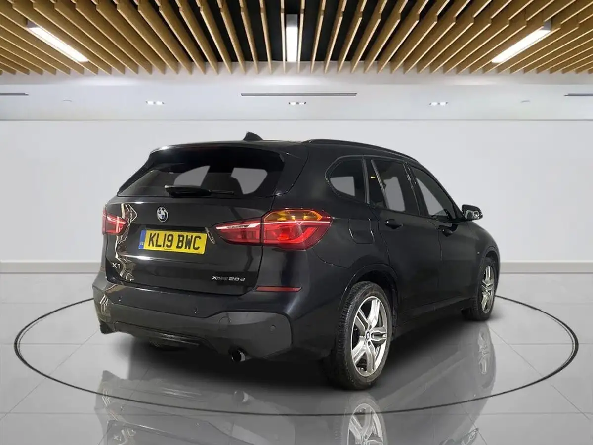 2019-bmw-x1-20td-xdrive20d-m-sport-big-8