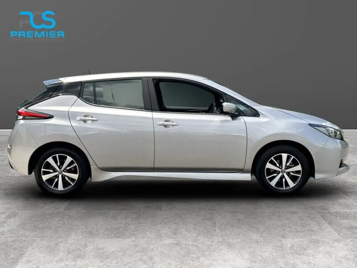 2022-nissan-leaf-e-acenta-big-6