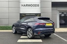 2023-jaguar-f-pace-20-p250-r-dynamic-hse-black-small-9