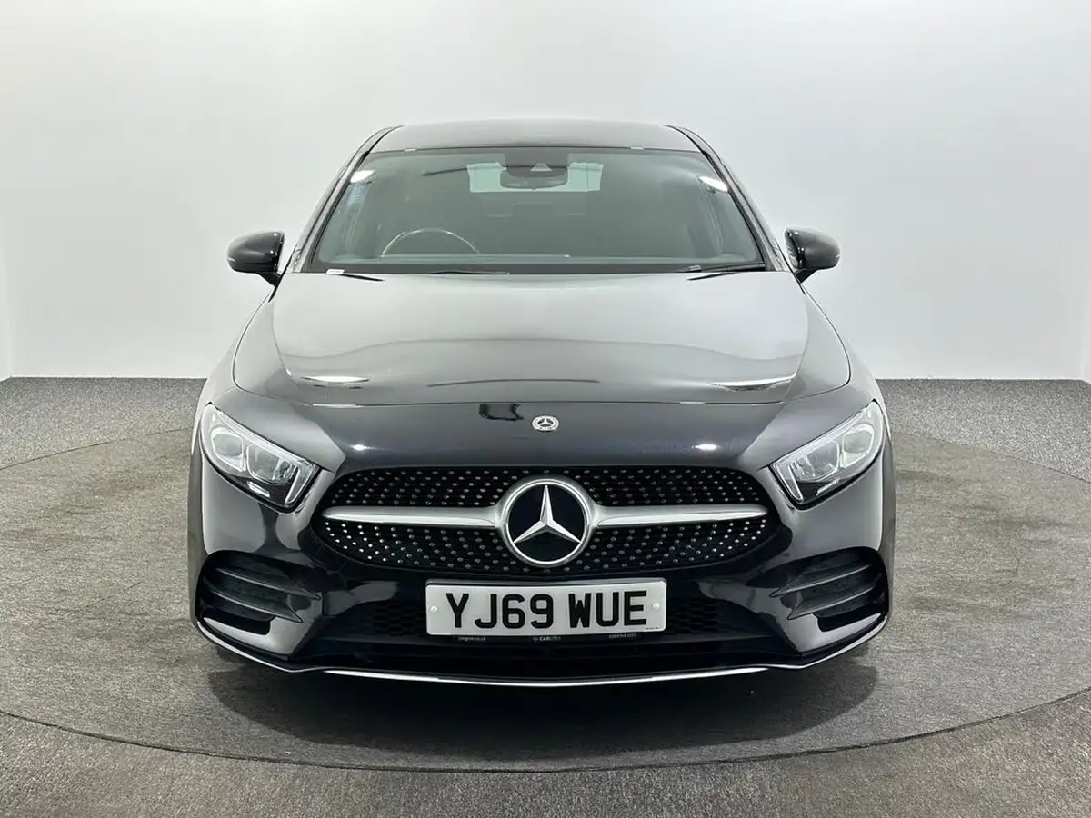 2019-mercedes-benz-a-class-13-a200-amg-line-saloon-4d-big-2