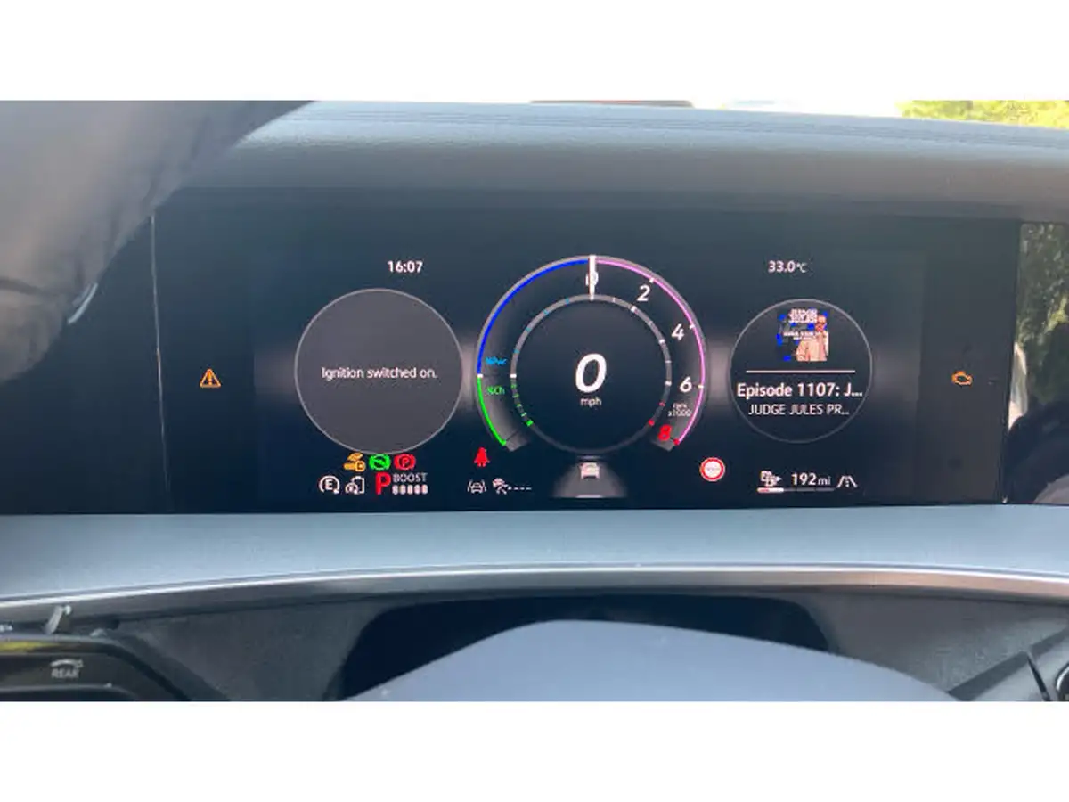 2025-volkswagen-tayron-15-tsi-r-line-272ps-big-10