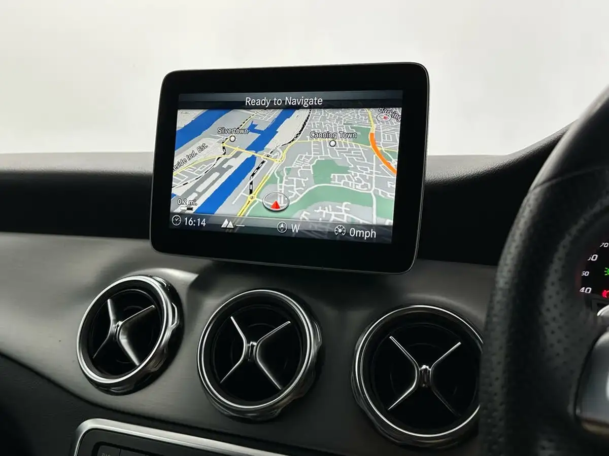 2019-mercedes-benz-gla-class-16-gla-200-amg-line-edition-7g-dct-big-20
