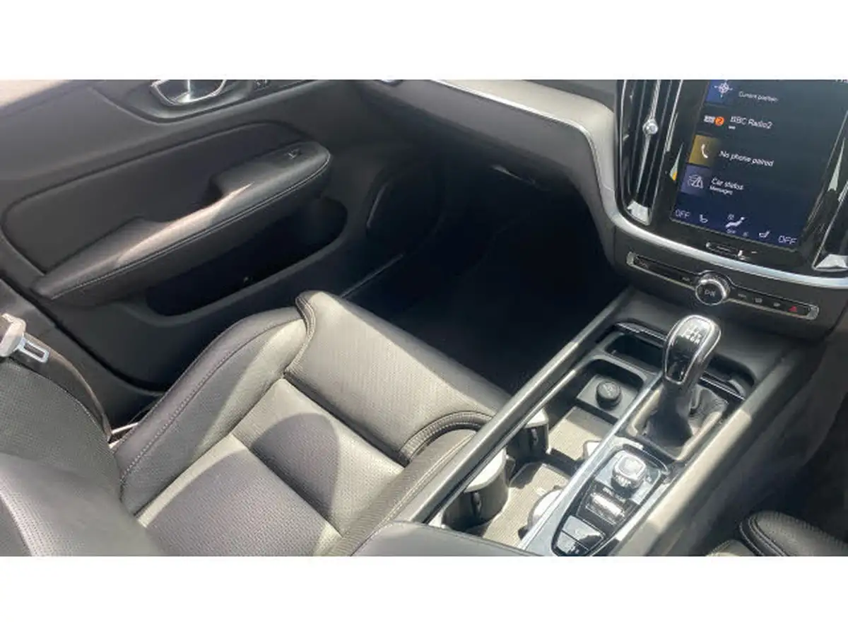 2020-volvo-v60-20td-d3-inscription-plus-big-13