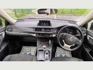 2014-lexus-ct-200h-18-advance-small-2