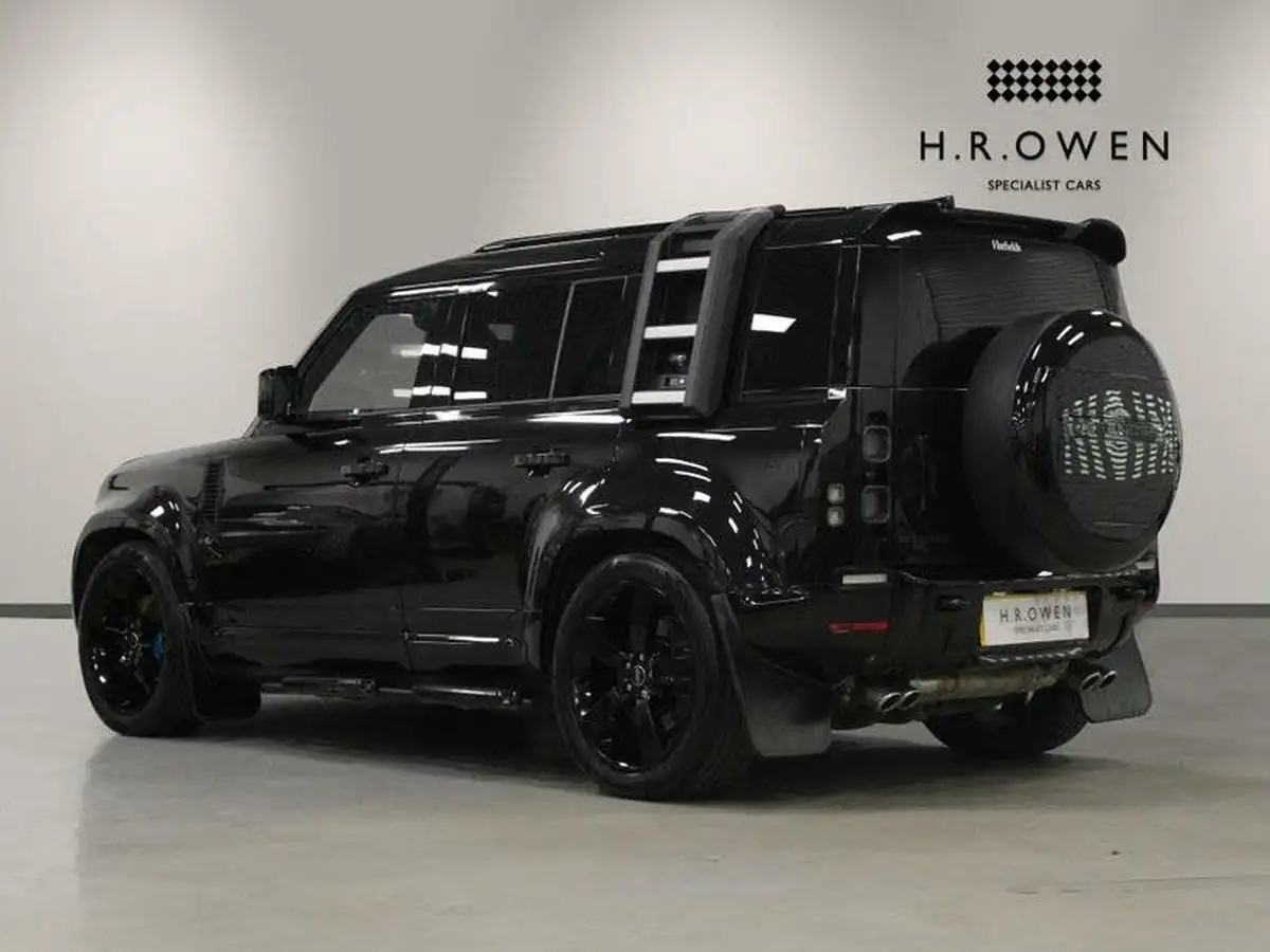 2021-land-rover-110-defender-50-p525-v8-big-1