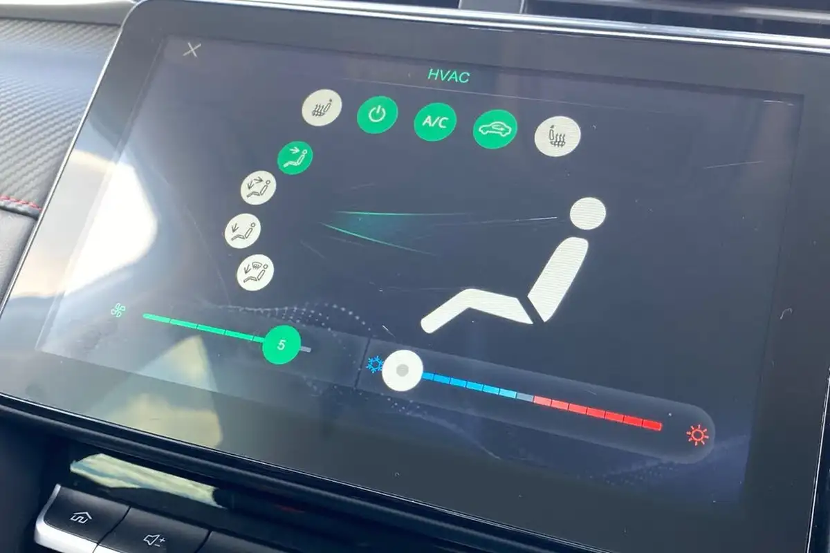 2023-mg-zs-suv-15-vti-tech-exclusive-big-35