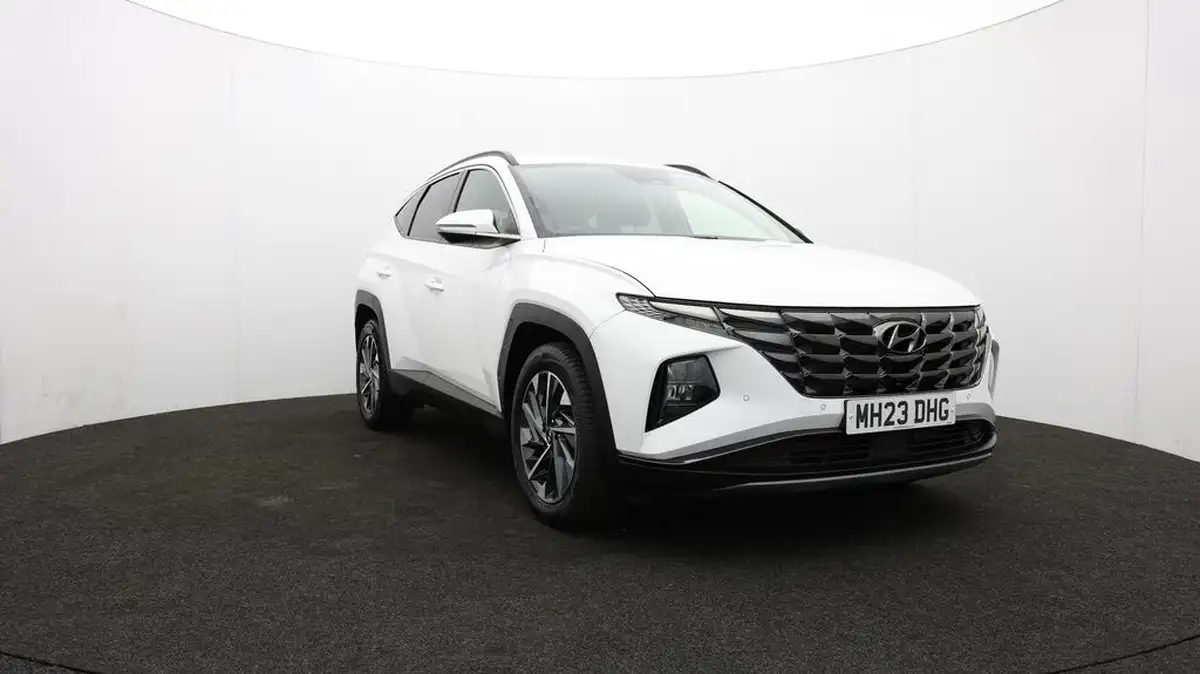 2023-hyundai-tucson-16-t-gdi-premium-150ps-big-50