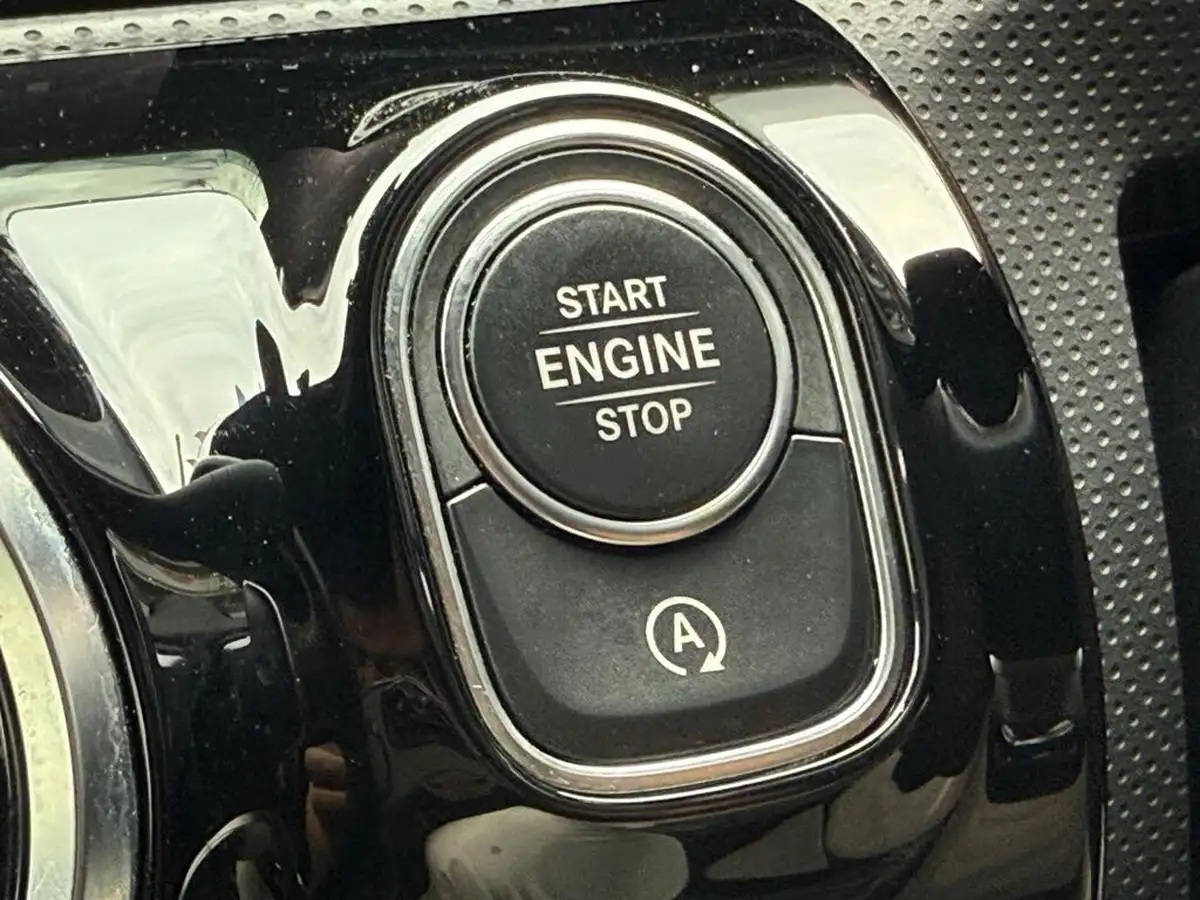 2021-mercedes-benz-a-class-13-a180-amg-line-executive-hatchback-5d-7g-dct-big-56