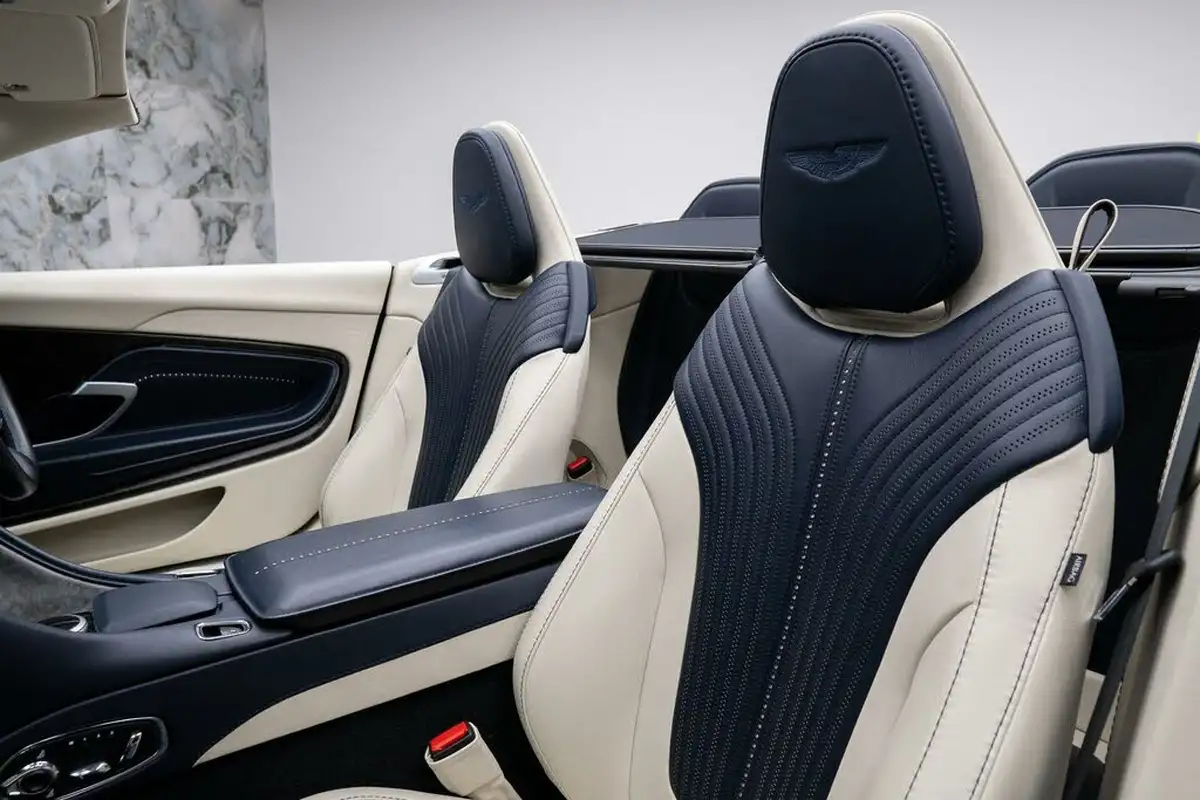 2020-aston-martin-db11-40-v8-503bhp-big-15