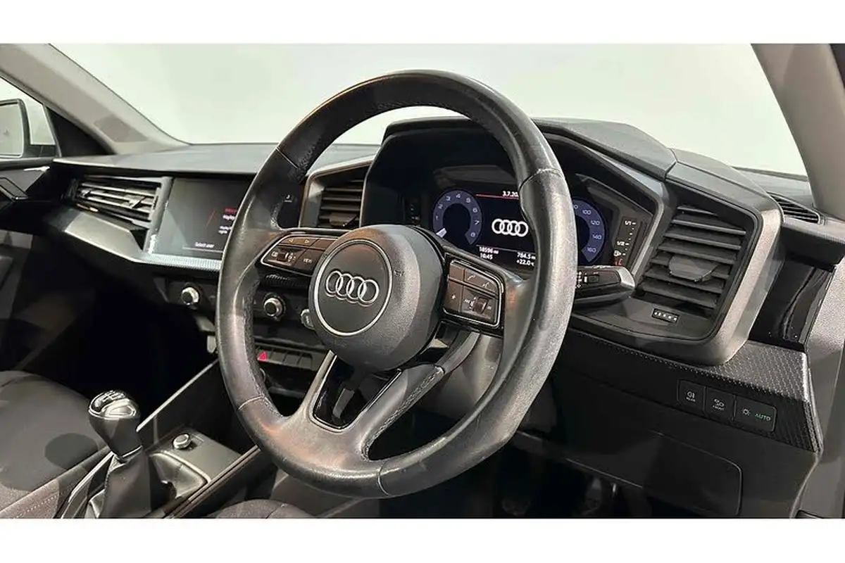 2022-audi-a1-10-25-tfsi-technik-big-29