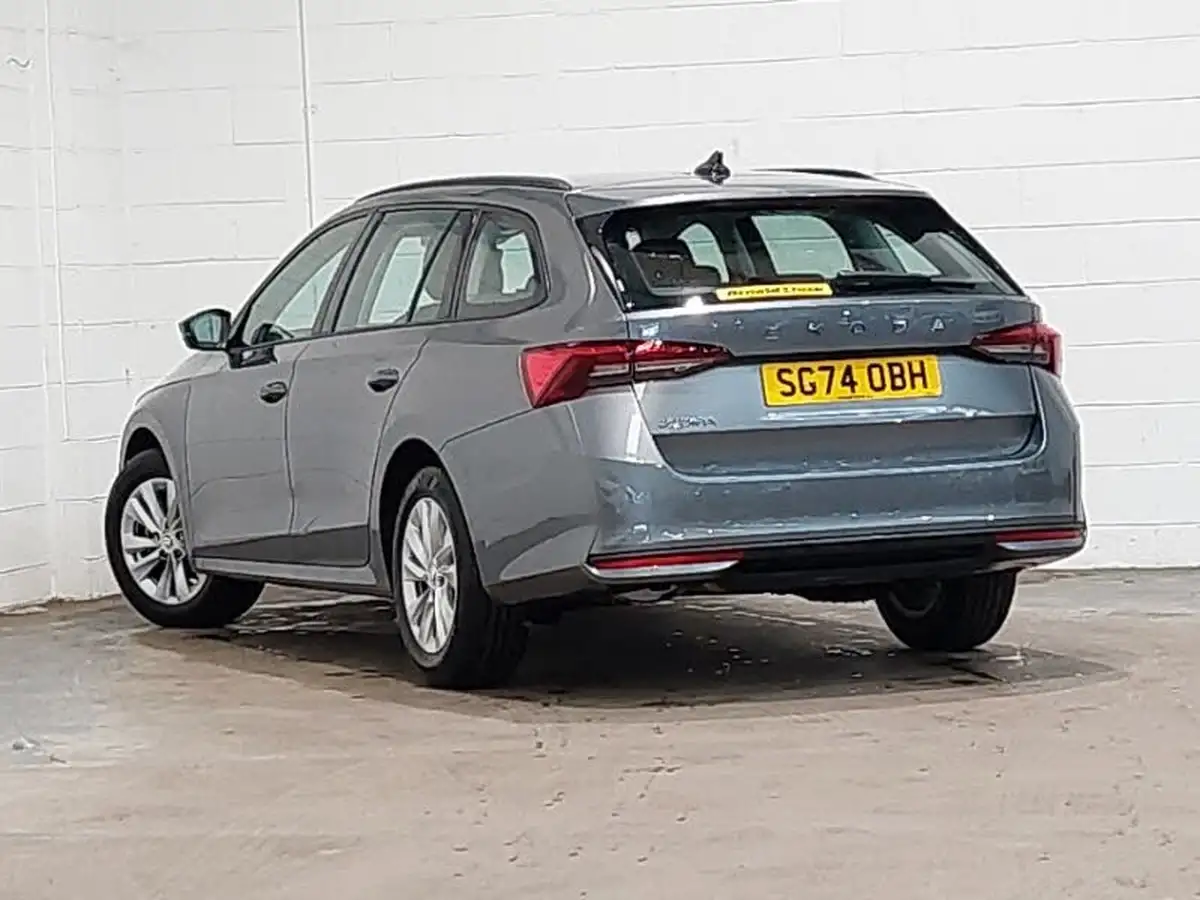 2024-skoda-octavia-15-tsi-e-tec-se-technology-estate-big-1