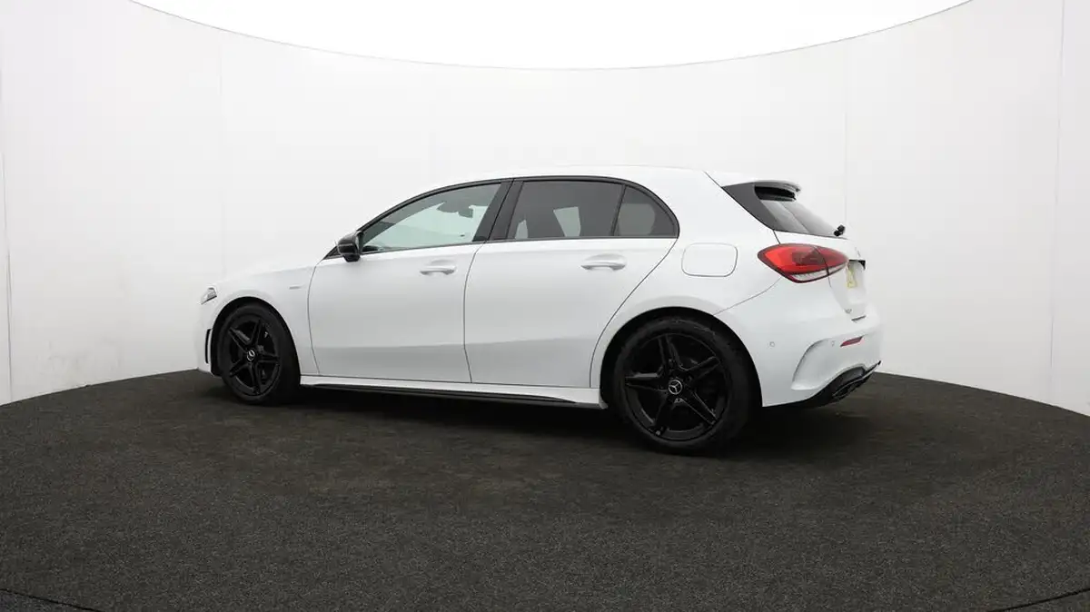2022-mercedes-benz-a-class-13-a180-amg-line-executive-edition-hatchback-5d-7g-dct-big-68