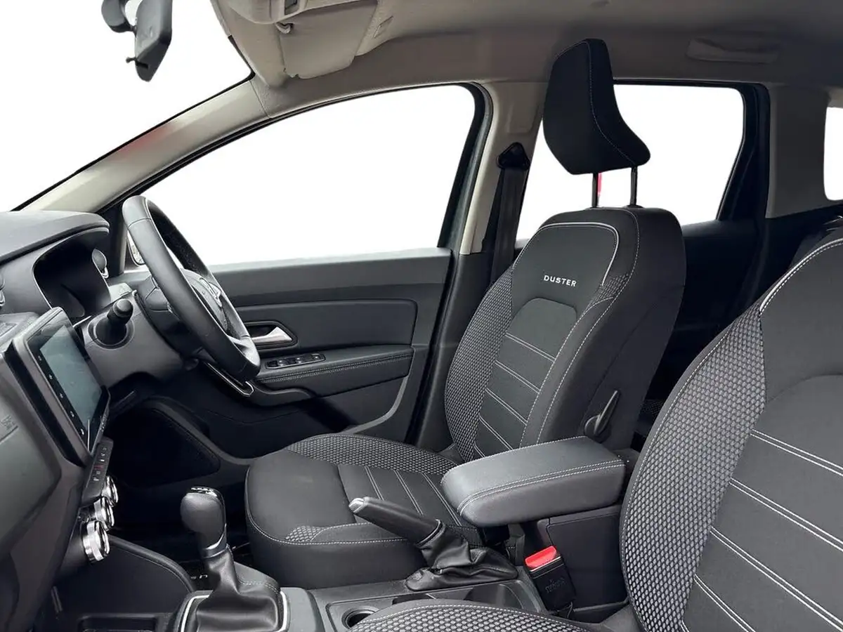 2022-dacia-duster-13-tce-prestige-150bhp-edc-big-8