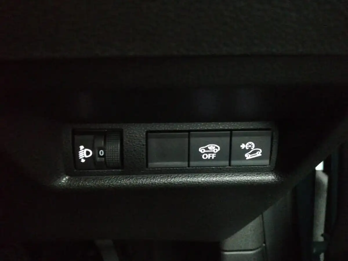 2024-jeep-avenger-12-gse-altitude-big-16