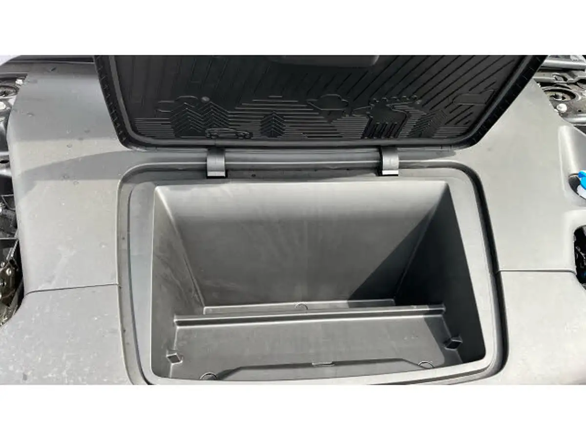 2024-volvo-ex30-e-twin-ultra-big-35