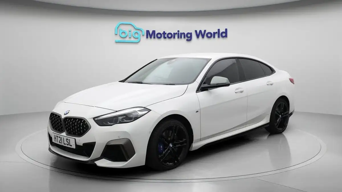 2021-bmw-2-series-20-m235i-xdrive-big-3